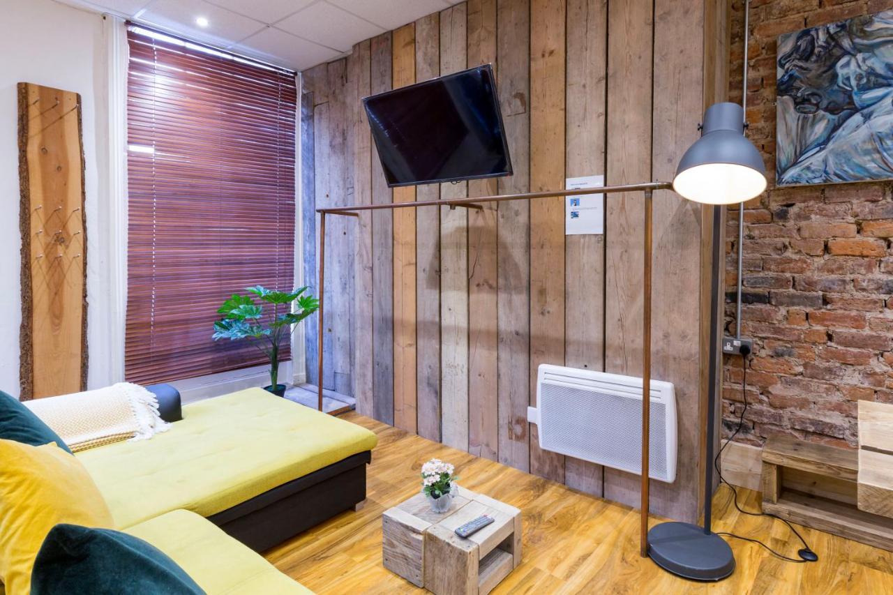 City Centre Vintage Chic Studio — Photos 1
